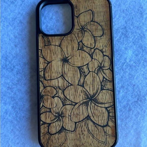 Beautiful Engraved Koa Wood from Hawaii iPhone 12/12 Pro Phone Case - Picture 2 of 7